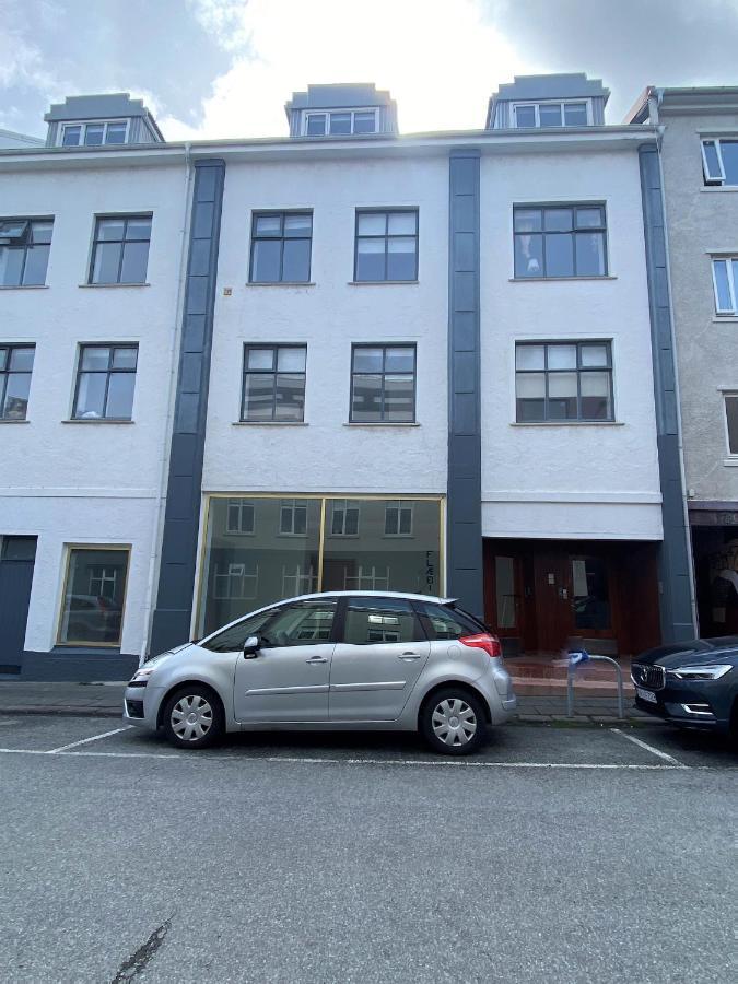 Day Dream Vesturgata 17 Reykjavik Aparthotel ภายนอก รูปภาพ
